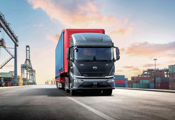 Sistem Multimedia Edisi Jarak Jauh Traktor Q3 Termasuk