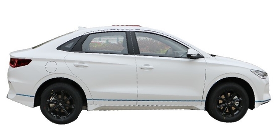 BYD e3 kompak sedan listrik murni memiliki jangkauan 410 kilometer