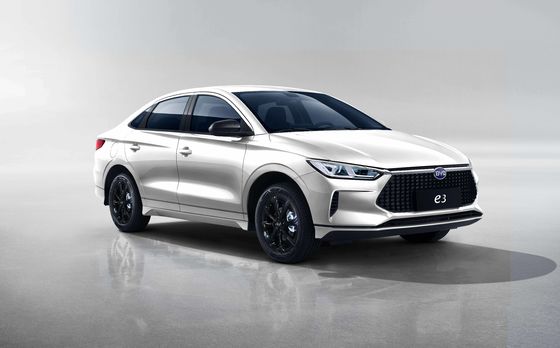 Taksi Listrik Murni BYD E3 Memiliki Jangkauan 401KM Transportasi Lancar